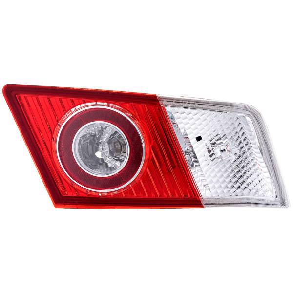 چراغ عقب راست روی صندوق عقب مدل LAX4133200 مناسب برای خودروهای لیفان، LAX4133200 Right Tailgate Lamp For Lifan